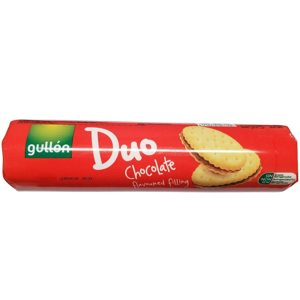 Gullon Duo chocolate-filled sandwich biscuits, 250g.