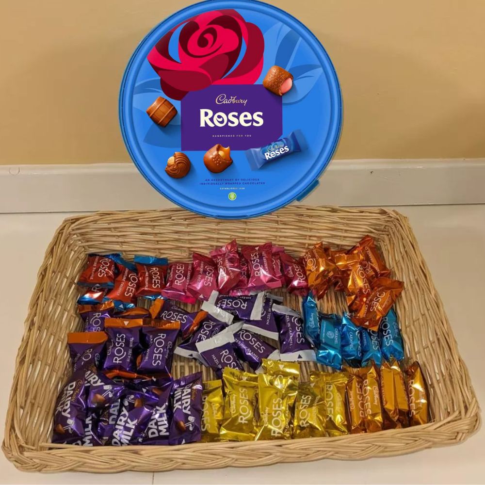 C'bury Roses Milk Chocolate Tub 550g